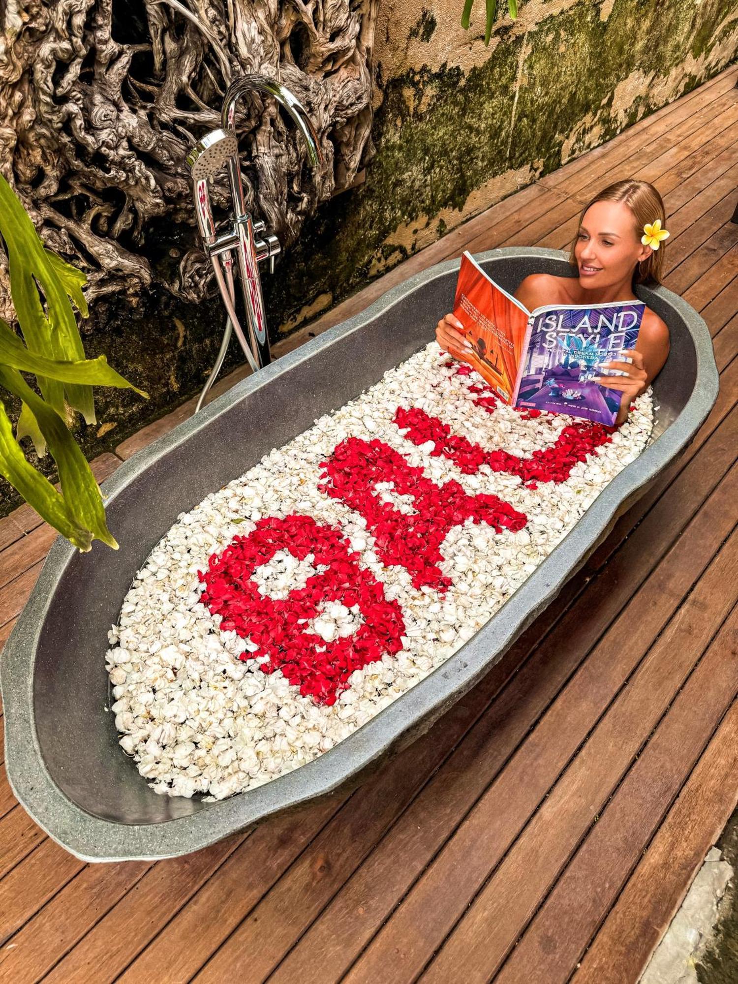 Bali Maison Убуд Экстерьер фото
